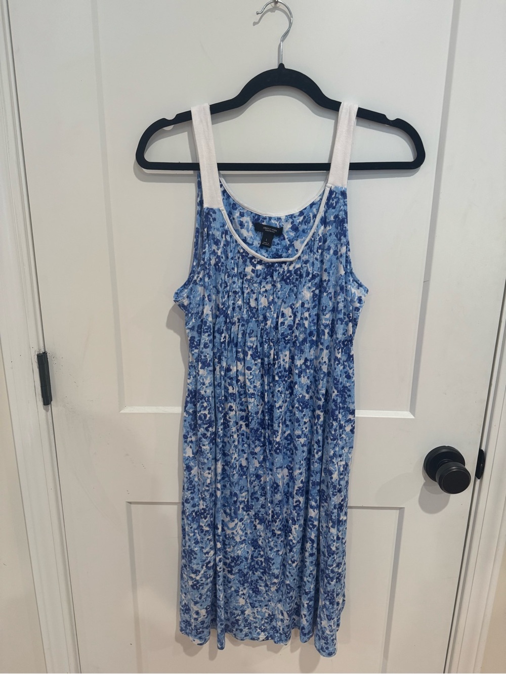 Simply Vera Vera Wang Blue Floral Dress with White Straps